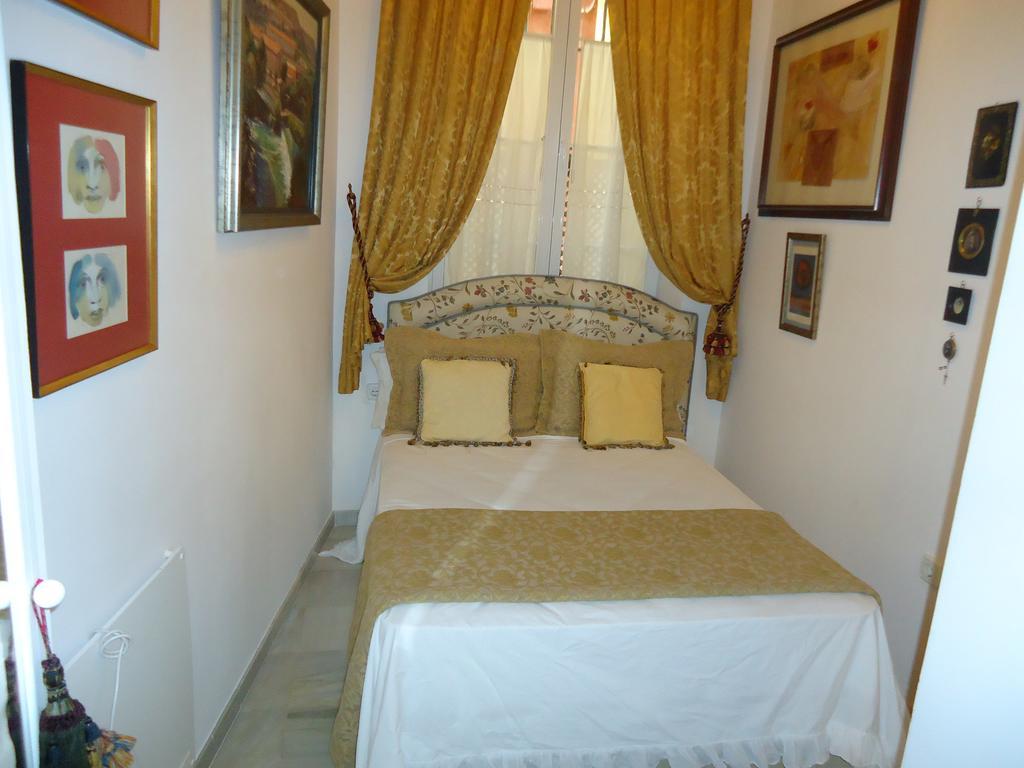 Casa Senorial En Centro,calle Marmoles Apartament Sevilla